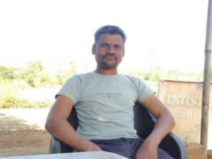 A farmer died after being hit by an unknown vehicle in Velhe taluka | Accident: वेल्हे तालुक्यात शेतकऱ्याचा अज्ञात वाहनाच्या धडकेने मृत्यू A farmer died after being hit by an unknown vehicle in Velhe taluka | Accident: वेल्हे तालुक्यात शेतकऱ्याचा अज्ञात वाहनाच्या धडकेने मृत्यू