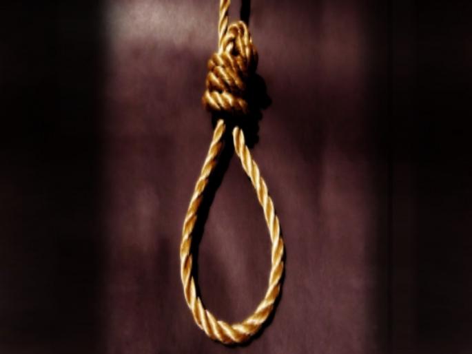 Shocking! In Nanded district, 100 farmers have lost their lives in 11 months | धक्कादायक ! नांदेड जिल्ह्यात ११ महिन्यांत शेतकरी आत्महत्येने गाठली शंभरी Shocking! In Nanded district, 100 farmers have lost their lives in 11 months | धक्कादायक ! नांदेड जिल्ह्यात ११ महिन्यांत शेतकरी आत्महत्येने गाठली शंभरी