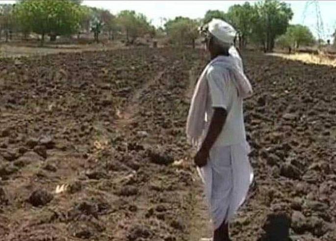Thousands of farmers await drought subsidy! | हजारो शेतकऱ्यांना दुष्काळी अनुदानाची प्रतीक्षा! Thousands of farmers await drought subsidy! | हजारो शेतकऱ्यांना दुष्काळी अनुदानाची प्रतीक्षा!