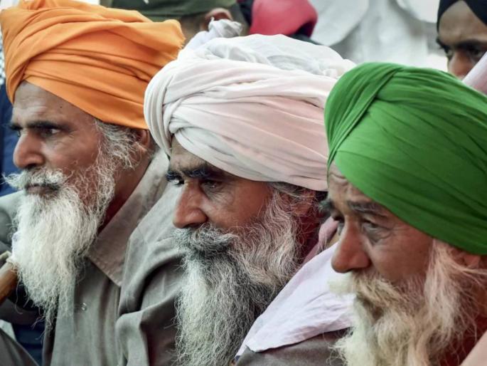 modi government sends written proposal to farmers | मोदी सरकारने शेतकऱ्यांना पाठवला लेखी प्रस्ताव; आता शेतकऱ्यांच्या भूमिकेकडे लक्ष modi government sends written proposal to farmers | मोदी सरकारने शेतकऱ्यांना पाठवला लेखी प्रस्ताव; आता शेतकऱ्यांच्या भूमिकेकडे लक्ष