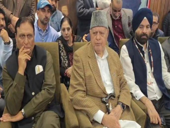 BJP came to us to make a deal in Rajya Sabha elections, but...; Farooq Abdullah revelation | राज्यसभा निवडणुकीत भाजपा आमच्याकडे डील करायला आली होती, पण...; फारूख अब्दुल्लांचा गौप्यस्फोट BJP came to us to make a deal in Rajya Sabha elections, but...; Farooq Abdullah revelation | राज्यसभा निवडणुकीत भाजपा आमच्याकडे डील करायला आली होती, पण...; फारूख अब्दुल्लांचा गौप्यस्फोट