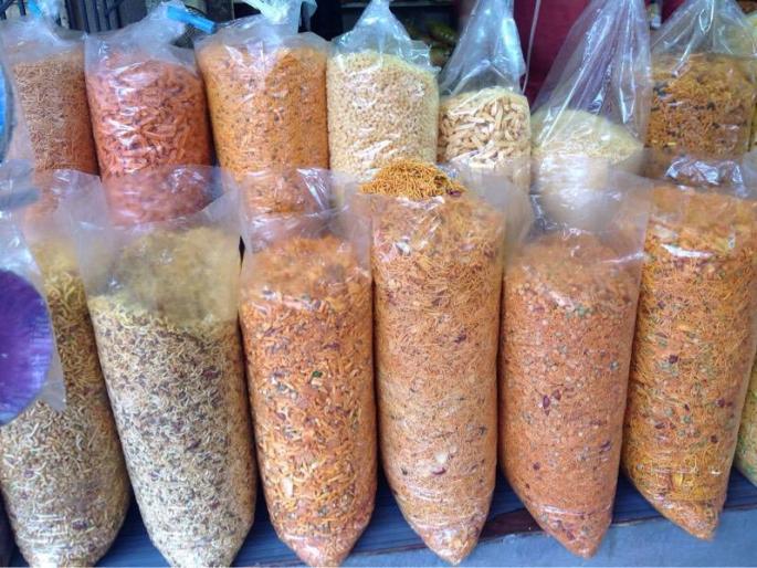 Food confiscation of Rs 97,380 in Sangli, action taken by Food and Drug Administration | सांगलीत ९७ हजार ३८० रुपयांचे खाद्य पदार्थ जप्त, अन्न व औषध प्रशासन विभागाची कारवाई Food confiscation of Rs 97,380 in Sangli, action taken by Food and Drug Administration | सांगलीत ९७ हजार ३८० रुपयांचे खाद्य पदार्थ जप्त, अन्न व औषध प्रशासन विभागाची कारवाई