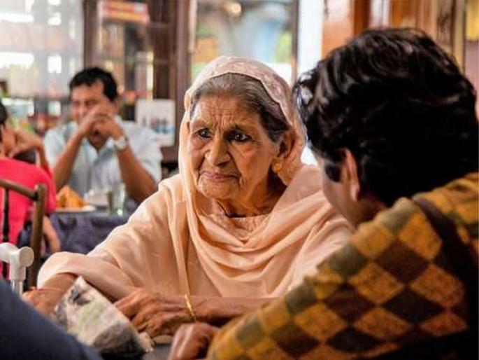 'Gulabo Sitabo' Pipli Live 'fame veteran actress Farooq Zafar passed away | 'गुलाबो सिताबो', पिपली लाईव्ह' फेम ज्येष्ठ अभिनेत्री फारुख जफर यांचे निधन 'Gulabo Sitabo' Pipli Live 'fame veteran actress Farooq Zafar passed away | 'गुलाबो सिताबो', पिपली लाईव्ह' फेम ज्येष्ठ अभिनेत्री फारुख जफर यांचे निधन