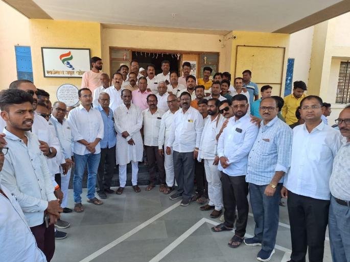 OBC community march in Kopargaon, GR doing injustice to OBCs for issuing Kunbi certificate | कुणबी प्रमाणपत्र देण्याचा जीआर ओबीसींवर अन्याय करणारा, कोपरगावात ओबीसी समाजाचा मोर्चा OBC community march in Kopargaon, GR doing injustice to OBCs for issuing Kunbi certificate | कुणबी प्रमाणपत्र देण्याचा जीआर ओबीसींवर अन्याय करणारा, कोपरगावात ओबीसी समाजाचा मोर्चा