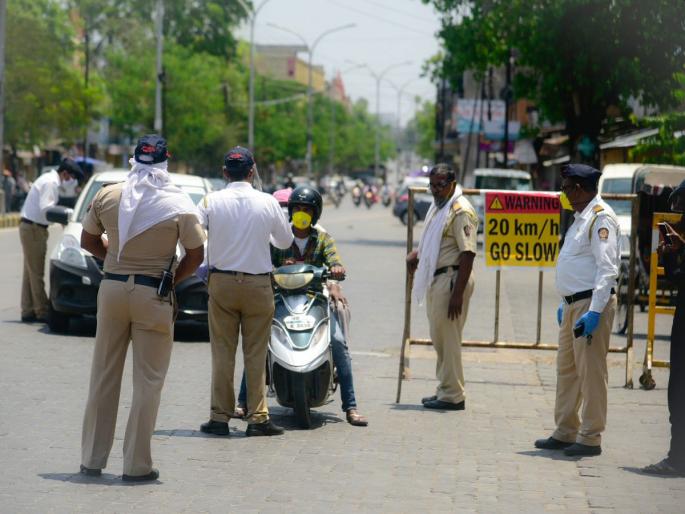 Increase in crime despite the neutral role of traffic police; Criminals roam freely with weapons | 'वसुलीभाईं'च्या तटस्थ भूमिकेमुळेही गुन्हेगारीत वाढ; शस्त्र घेऊन बिनधास्त फिरतात गुन्हेगार Increase in crime despite the neutral role of traffic police; Criminals roam freely with weapons | 'वसुलीभाईं'च्या तटस्थ भूमिकेमुळेही गुन्हेगारीत वाढ; शस्त्र घेऊन बिनधास्त फिरतात गुन्हेगार