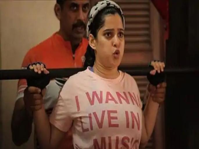 Fat or heavy body type women take care of your fitness by following these tips | तुम्ही 'वजनदार' असाल तर 'या' खास फिटनेस टिप्स फक्त तुमच्यासाठी Fat or heavy body type women take care of your fitness by following these tips | तुम्ही 'वजनदार' असाल तर 'या' खास फिटनेस टिप्स फक्त तुमच्यासाठी