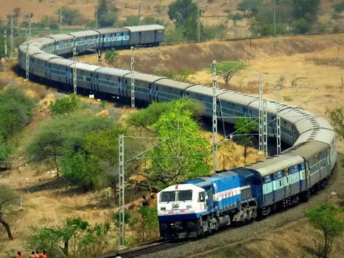 ‘Railways made profits in lockdown’; Immediate reply to Rahul Gandhi's allegation | ‘लॉकडाऊनमध्ये रेल्वेने केली नफेखोरी’; राहुल गांधींच्या आरोपावर लगेचच उत्तर ‘Railways made profits in lockdown’; Immediate reply to Rahul Gandhi's allegation | ‘लॉकडाऊनमध्ये रेल्वेने केली नफेखोरी’; राहुल गांधींच्या आरोपावर लगेचच उत्तर