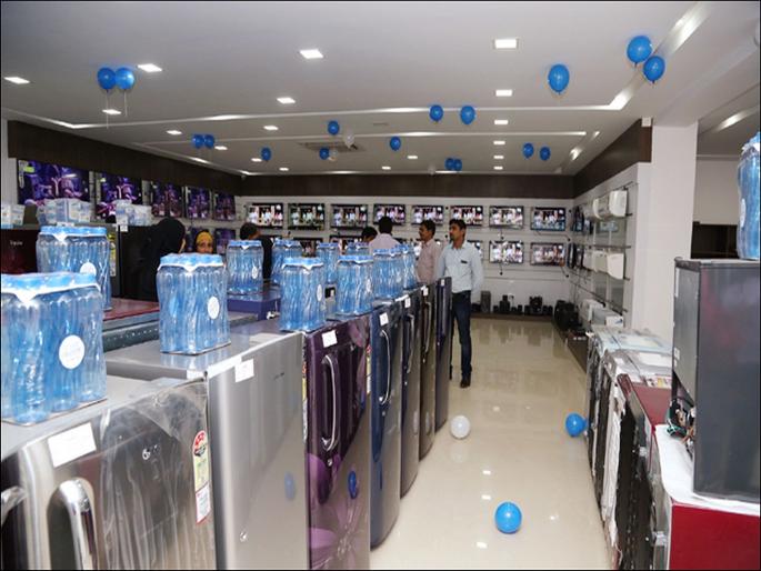 smartphones, TVs, washing machines will become expensive? budget is not the reason | स्मार्टफोन, टीव्ही, वॉशिंग मशीन महागणार? अर्थसंकल्प नाही कारण...