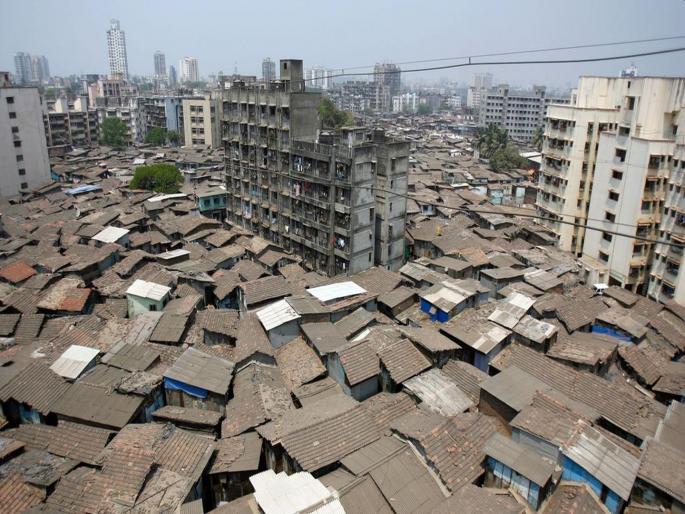 CoronaVirus Marathi news no deaths in Dharavi in the last two days hrb | CoronaVirus दिलासादायक! गेल्या दोन दिवसांत धारावीत एकही मृत्यू नाही; पण... CoronaVirus Marathi news no deaths in Dharavi in the last two days hrb | CoronaVirus दिलासादायक! गेल्या दोन दिवसांत धारावीत एकही मृत्यू नाही; पण...