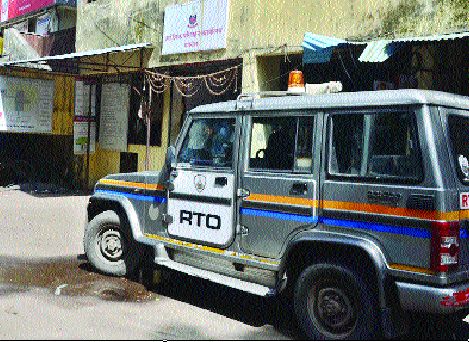 Panvel RTO office on paper | पनवेल आरटीओ कार्यालय कागदावरच