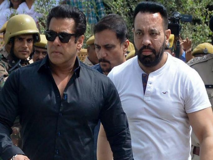 Sensational! Shakti nayadu gang shooter taken 30 lakhs supari to kill Bollywood actor salman Khan | खळबळजनक! सलमान खानला संपवण्यासाठी 30 लाखांची सुपारी; शार्प शूटरची कबुली Sensational! Shakti nayadu gang shooter taken 30 lakhs supari to kill Bollywood actor salman Khan | खळबळजनक! सलमान खानला संपवण्यासाठी 30 लाखांची सुपारी; शार्प शूटरची कबुली