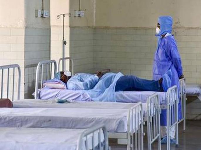Comfort! In one day, 32,000 patients were cured in the state | दिलासा! राज्यात एका दिवसात ३२ हजार रुग्ण झाले बरे Comfort! In one day, 32,000 patients were cured in the state | दिलासा! राज्यात एका दिवसात ३२ हजार रुग्ण झाले बरे