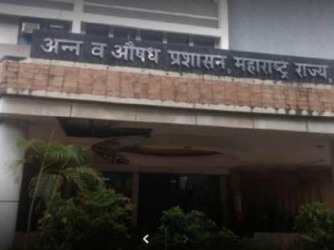 2.79 lakh fine from hotels | हॉटेल्सकडून २.७९ लाखांचा दंड वसूल; एफडीएची कारवाई 2.79 lakh fine from hotels | हॉटेल्सकडून २.७९ लाखांचा दंड वसूल; एफडीएची कारवाई