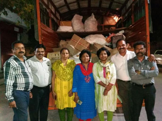 FDA raids against gutkha sale; Vehicles seized from Pune division with 18 lakh gutkha | गुटखा विक्रीविरोधात एफडीएचे धाडसत्र; पुणे विभागातून १८ लाखांच्या गुटख्यासह वाहन जप्त FDA raids against gutkha sale; Vehicles seized from Pune division with 18 lakh gutkha | गुटखा विक्रीविरोधात एफडीएचे धाडसत्र; पुणे विभागातून १८ लाखांच्या गुटख्यासह वाहन जप्त