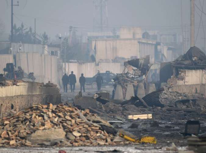 24 people killed in blast near Afghanistan President Ashraf Ghani's | Bomb Attack In Afghanistan : अफगाणिस्तानचे राष्ट्रपती थोडक्यात बचावले; दोन शक्तीशाली बॉम्बस्फोटांत 8 ठार