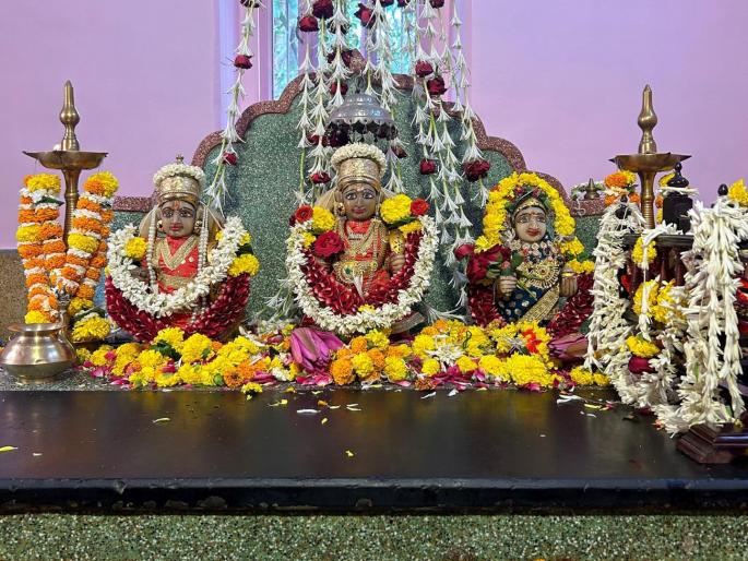 Ram Navami is celebrated with enthusiasm in the ancient Ram temple | पुरातन राम मंदिरात रामनवमी उत्सहात साजरी Ram Navami is celebrated with enthusiasm in the ancient Ram temple | पुरातन राम मंदिरात रामनवमी उत्सहात साजरी