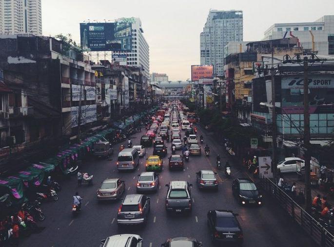 Pollution decreased in Thane; However, vehicle purchases increased | ठाण्यात प्रदूषण घटले ; मात्र वाहनखरेदी वाढली Pollution decreased in Thane; However, vehicle purchases increased | ठाण्यात प्रदूषण घटले ; मात्र वाहनखरेदी वाढली