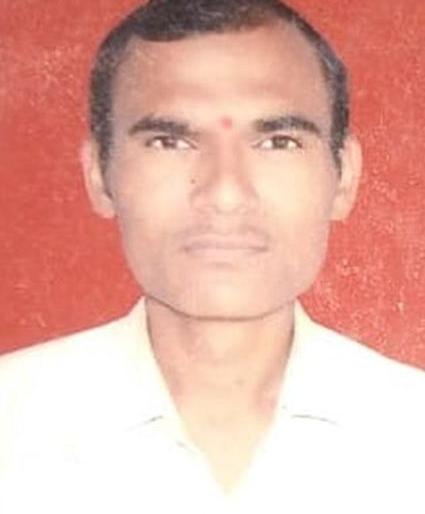 Shocking! Suicide of a young farmer by writing a letter to the Prime Minister, Chief Minister | धक्कादायक! पंतप्रधान, मुख्यमंत्र्यांच्या नावे चिठ्ठी लिहून युवा शेतकऱ्याची आत्महत्या Shocking! Suicide of a young farmer by writing a letter to the Prime Minister, Chief Minister | धक्कादायक! पंतप्रधान, मुख्यमंत्र्यांच्या नावे चिठ्ठी लिहून युवा शेतकऱ्याची आत्महत्या