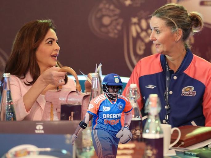Women's Premier League WPL 2025 Auction Who is G Kamalini Know about 16 year old Mumbai Indians prodigy fetching Rs 1 60 crore | WPL Auction : तिकडं पाकची धुलाई; इकडं १६ वर्षीय छोरीसाठी नीता अंबानींनी पर्समधून काढले कोट्यवधी