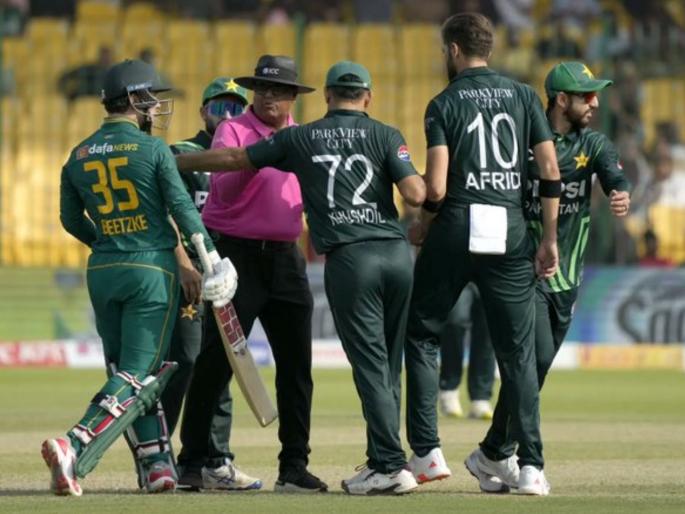ICC Gave Big Punishment To Shaheen Afridi Fined for obstructing Matthew Breetzke Two Others Penalised For Celebrations Ahed Of Champions Trophy | मैदानातील राडा! शाहीन शाह आफ्रिदीसह पाकच्या तिघांना आयसीसीनं शिकवला धडा