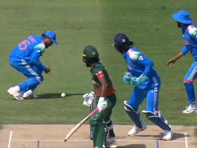 Champions Trophy 2025 India vs Bangladesh 2nd Match Axar Patel Miss Hat Trick Chance Due TO Rohit Sharma Dropped A Catch | काय राव! कॅप्टन रोहित शर्मानं सोपा कॅच सोडला अन् अक्षर पटेलची हॅटट्रिक हुकली