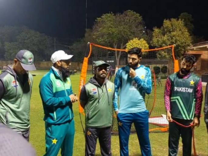 Pakistan Cricket Board Cut Match Fees 75 Domestic Players National T20 Cup Reports Suffering Champions Trophy Loss | पाक क्रिकेट बोर्डानं खेळाडूंच्या पगारात केली कपात; मग अजब-गजब तर्क देत गरीबी झाकण्याचा प्रकार
