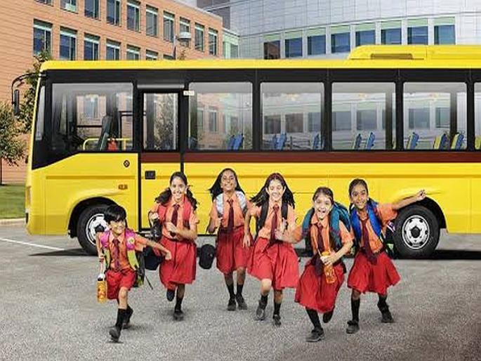  Non-payment of fees prohibits students from attending class | फी न भरल्याने विद्यार्थ्यांना वर्गात बसण्यास मनाई