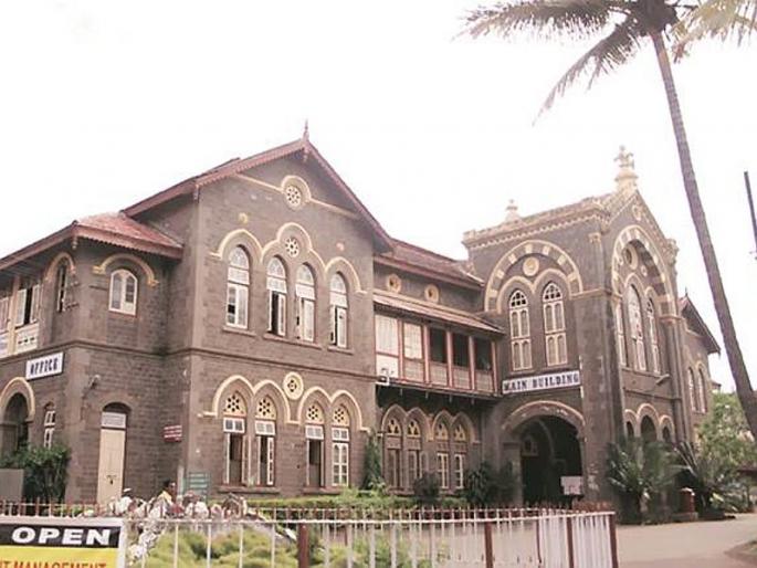 Fergusson College is Now converted in Fergusson University, State Cabinet Approves | फर्ग्युसन कॉलेज आता होणार फर्ग्युसन युनिव्हर्सिटी, राज्य मंत्रिमंडळाने दिली मंजुरी   Fergusson College is Now converted in Fergusson University, State Cabinet Approves | फर्ग्युसन कॉलेज आता होणार फर्ग्युसन युनिव्हर्सिटी, राज्य मंत्रिमंडळाने दिली मंजुरी
