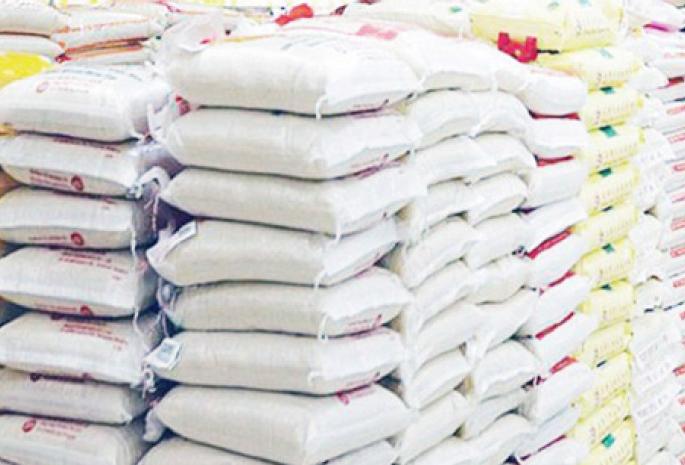 Supply of more than one lakh metric tons of fertilizer in the district | जिल्ह्यात एक लाखाहून अधिक मेट्रिक टन खत पुरवठा Supply of more than one lakh metric tons of fertilizer in the district | जिल्ह्यात एक लाखाहून अधिक मेट्रिक टन खत पुरवठा