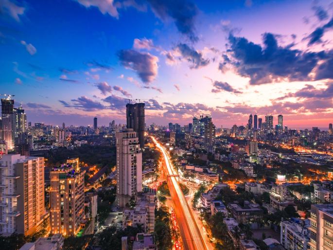 Rents in six cities, including Mumbai, skyrocketed | मुंबईसह सहा शहरांतील घरभाडे भिडले गगनाला Rents in six cities, including Mumbai, skyrocketed | मुंबईसह सहा शहरांतील घरभाडे भिडले गगनाला