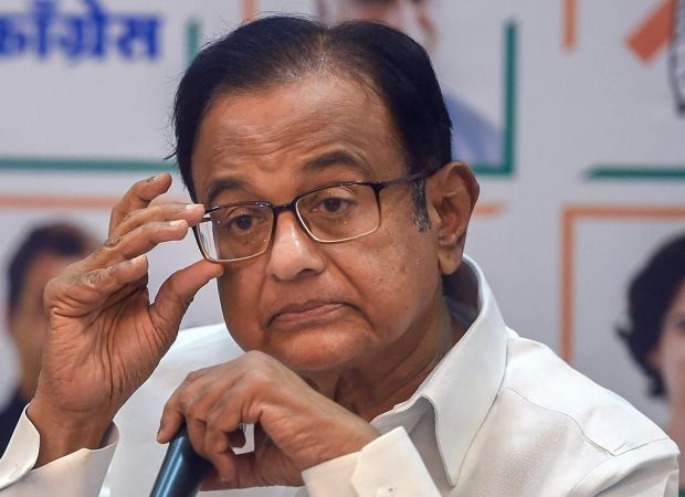 After the defeat, the Congress started to shout about delhi election results | पराभवानंतर काँग्रेसमध्ये जोरदार लाथाळ्या सुरू After the defeat, the Congress started to shout about delhi election results | पराभवानंतर काँग्रेसमध्ये जोरदार लाथाळ्या सुरू