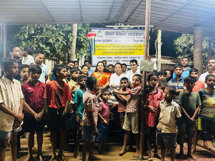 Distribution of puranpoli to orphans; A unique activity of Raite villagers of Kalyan taluka on the occasion of Holi | अनाथ मुलांना पुरणपोळ्यांचं वाटप; होळीनिमित्त कल्याण तालुक्यातील रायते ग्रामस्थांचा अनोखा उपक्रम Distribution of puranpoli to orphans; A unique activity of Raite villagers of Kalyan taluka on the occasion of Holi | अनाथ मुलांना पुरणपोळ्यांचं वाटप; होळीनिमित्त कल्याण तालुक्यातील रायते ग्रामस्थांचा अनोखा उपक्रम