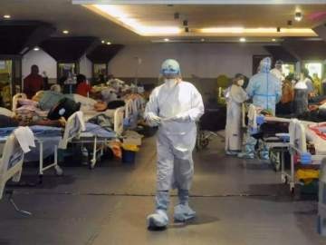CoronaVirus Live Updates India reports 10,126 new cases lowest in 266 days and 332 deaths in 24 hours | CoronaVirus Live Updates : थोडा दिलासा, थोडी चिंता! गेल्या 24 तासांत कोरोनाचे 10,126 नवे रुग्ण, 332 जणांचा मृत्यू CoronaVirus Live Updates India reports 10,126 new cases lowest in 266 days and 332 deaths in 24 hours | CoronaVirus Live Updates : थोडा दिलासा, थोडी चिंता! गेल्या 24 तासांत कोरोनाचे 10,126 नवे रुग्ण, 332 जणांचा मृत्यू