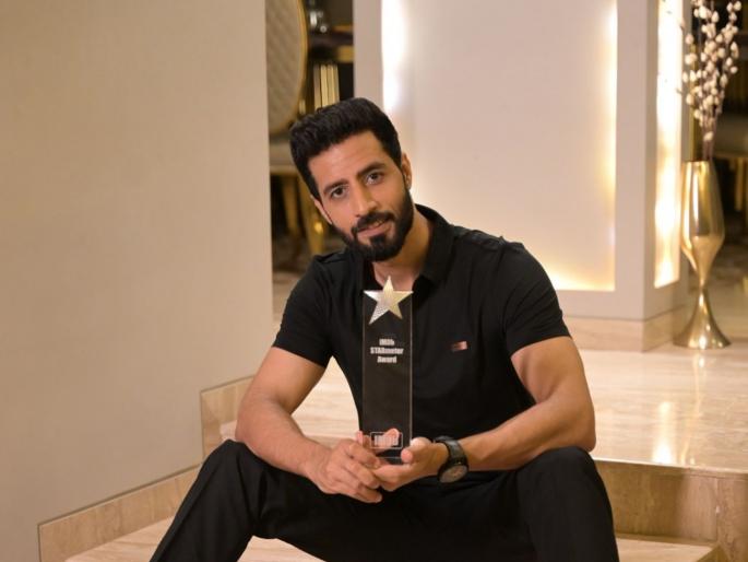 'Farzi' fame Bhuvan Arora honored with this award from IMDb | 'फर्जी' फेम भुवन अरोराला IMDbच्या या पुरस्काराने केलं सन्मानित 'Farzi' fame Bhuvan Arora honored with this award from IMDb | 'फर्जी' फेम भुवन अरोराला IMDbच्या या पुरस्काराने केलं सन्मानित