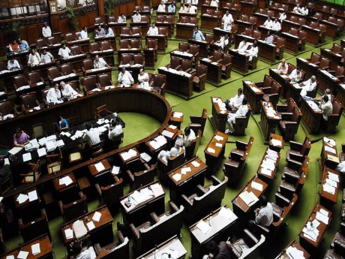 17.50 thousand crore for MP's fund; Centre's decision due to all-party pressure | खासदारांच्या निधीसाठी १७.५० हजार कोटी रुपये; सर्वपक्षीय दबावामुळे केंद्राचा निर्णय