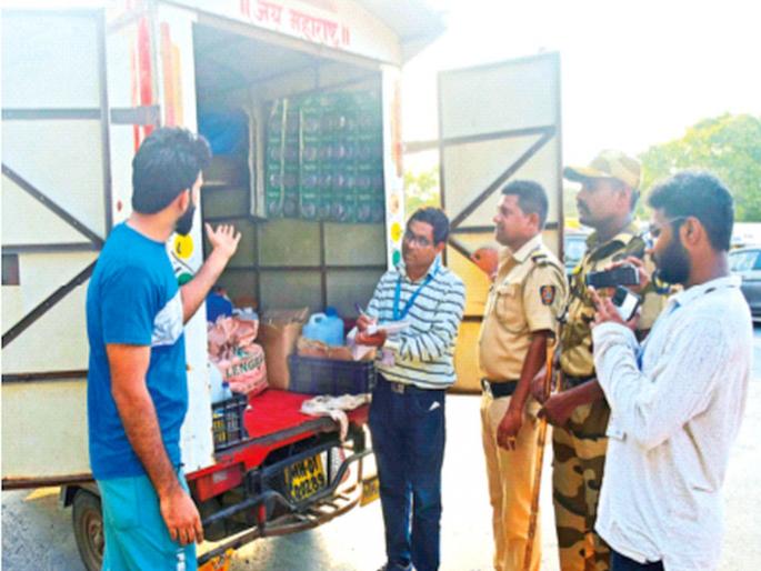 Police 'all out operation' in Mumbai; Action against 112 accused including 1500 drivers, 5,836 vehicles searched | मुंबईत पोलिसांचे ‘ऑल आउट ऑपरेशन’; दीड हजार चालकांसह ११२ आरोपींवर कारवाई, ५,८३६ वाहनांची झडती Police 'all out operation' in Mumbai; Action against 112 accused including 1500 drivers, 5,836 vehicles searched | मुंबईत पोलिसांचे ‘ऑल आउट ऑपरेशन’; दीड हजार चालकांसह ११२ आरोपींवर कारवाई, ५,८३६ वाहनांची झडती