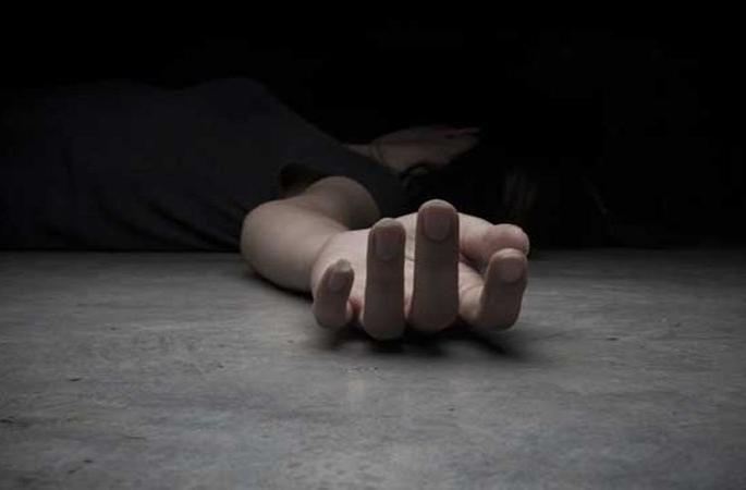 Shabnam's assassination for denied the marriage | लग्नास नकार दिल्याने शबनमची हत्या Shabnam's assassination for denied the marriage | लग्नास नकार दिल्याने शबनमची हत्या