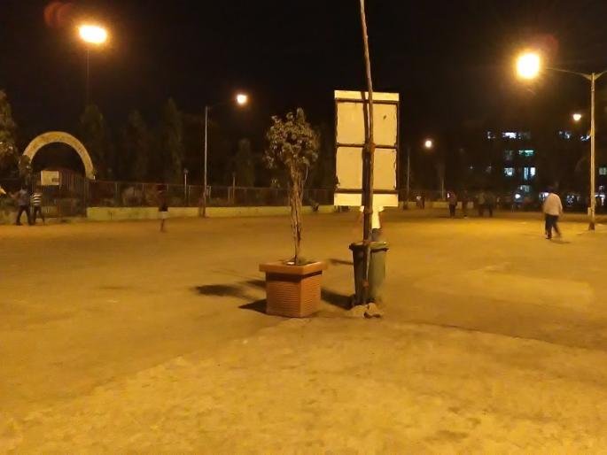 Fighting in Bhayander after being teased while playing cricket; Injured by biting a minor | क्रिकेट खेळताना चिडवल्यावरून भाईंदरमध्ये राडा; अल्पवयीन मुलाला चावून केले जखमी Fighting in Bhayander after being teased while playing cricket; Injured by biting a minor | क्रिकेट खेळताना चिडवल्यावरून भाईंदरमध्ये राडा; अल्पवयीन मुलाला चावून केले जखमी