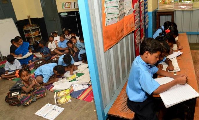 101 schools in Solapur district do not have RTE admission | सोलापूर जिल्ह्यातील १०१ शाळांमध्ये ‘आरटीई’ प्रवेश नाही 101 schools in Solapur district do not have RTE admission | सोलापूर जिल्ह्यातील १०१ शाळांमध्ये ‘आरटीई’ प्रवेश नाही