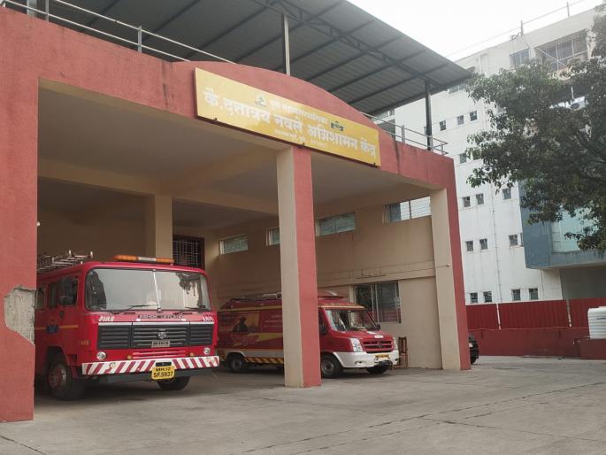 pune news Devdoot reaches six fire stations after Lokmat impact | ‘लाेकमत’च्या दणक्यानंतर सहा अग्निशमन केंद्रांमध्ये पोहोचल्या ‘देवदूत’ pune news Devdoot reaches six fire stations after Lokmat impact | ‘लाेकमत’च्या दणक्यानंतर सहा अग्निशमन केंद्रांमध्ये पोहोचल्या ‘देवदूत’