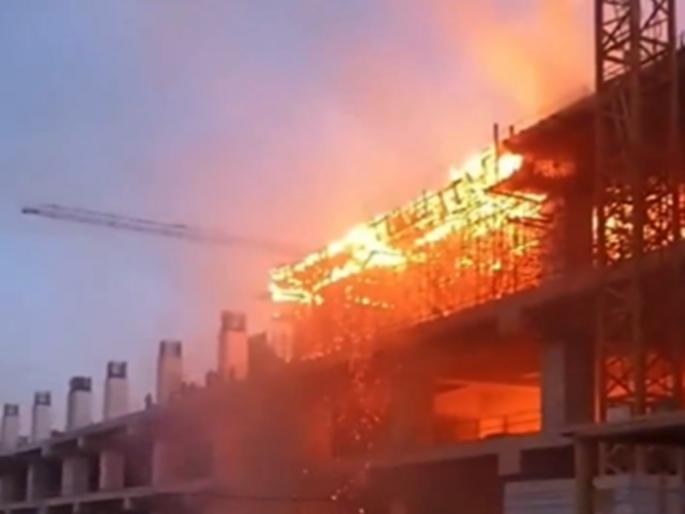 Fire breaks out at under-construction Sabarmati bullet train station in Gujarat’s Ahmedabad; no casualty | अहमदाबादमध्ये निर्माणाधीन साबरमती बुलेट ट्रेन स्टेशनला भीषण आग, सुदैवाने जीवितहानी नाही Fire breaks out at under-construction Sabarmati bullet train station in Gujarat’s Ahmedabad; no casualty | अहमदाबादमध्ये निर्माणाधीन साबरमती बुलेट ट्रेन स्टेशनला भीषण आग, सुदैवाने जीवितहानी नाही