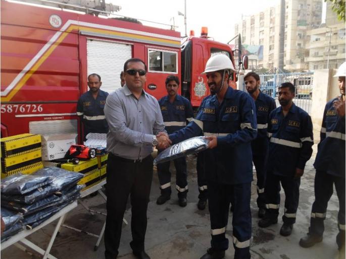 The fire officials look will be changed in Nagpur | नागपूर येथील अग्निशमन अधिकाऱ्यांचा लूक बलणार