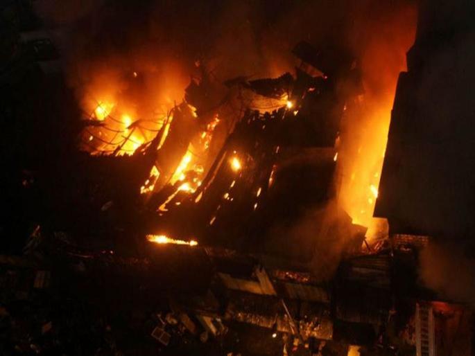 Incidents of fire in 1116 places in 10 years due to cylinder leakage | सिलेंडर गळतीमुळे 10 वर्षांत 1116 ठिकाणी आगीच्या घटना Incidents of fire in 1116 places in 10 years due to cylinder leakage | सिलेंडर गळतीमुळे 10 वर्षांत 1116 ठिकाणी आगीच्या घटना