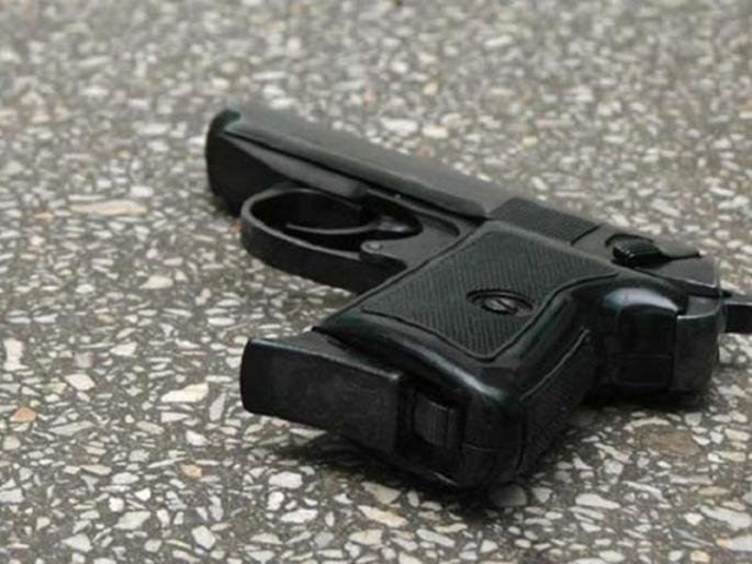 BJP MLA from Lakhimpur, Yogesh Verma was shot at during Holi festivites | होळीचा रंग बेरंग ! भाजपा आमदारावर गोळीबार, रुग्णालयात दाखल BJP MLA from Lakhimpur, Yogesh Verma was shot at during Holi festivites | होळीचा रंग बेरंग ! भाजपा आमदारावर गोळीबार, रुग्णालयात दाखल