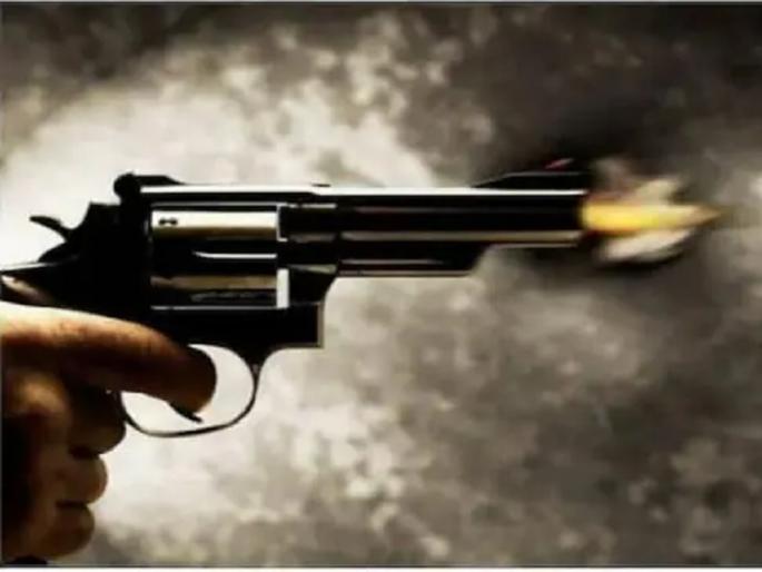 Journalist fired with betel nut; Land transaction incident, 13 people detained | Pune: सुपारी घेऊन पत्रकारावर गोळीबार; जमिनीच्या व्यवहारातून घडला प्रकार, १३ जण ताब्यात Journalist fired with betel nut; Land transaction incident, 13 people detained | Pune: सुपारी घेऊन पत्रकारावर गोळीबार; जमिनीच्या व्यवहारातून घडला प्रकार, १३ जण ताब्यात