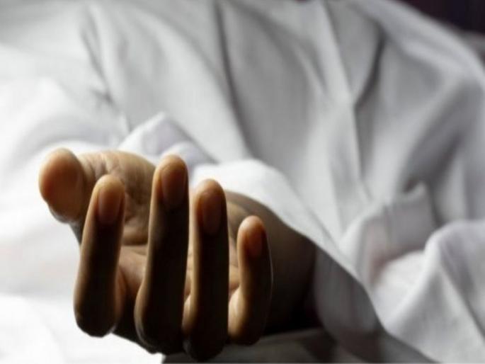 Father commits suicide by hanging himself after losing his son | पुत्राच्या विरहात पित्याची गळफास घेऊन आत्महत्या Father commits suicide by hanging himself after losing his son | पुत्राच्या विरहात पित्याची गळफास घेऊन आत्महत्या