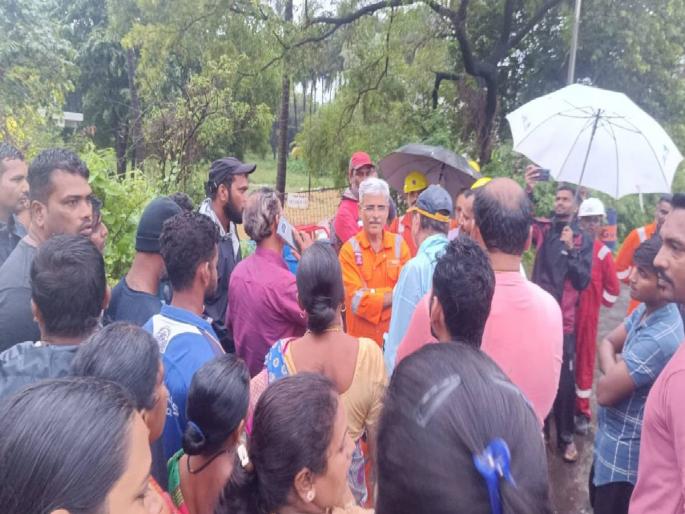 Frequent oil spills at ONGC projects Farmers, fishermen angry Cleaning work stopped | ओएनजीसी प्रकल्पात वारंवार तेल गळती! शेतकरी, मच्छीमार संतप्त; साफसफाईचे काम बंद पाडले Frequent oil spills at ONGC projects Farmers, fishermen angry Cleaning work stopped | ओएनजीसी प्रकल्पात वारंवार तेल गळती! शेतकरी, मच्छीमार संतप्त; साफसफाईचे काम बंद पाडले