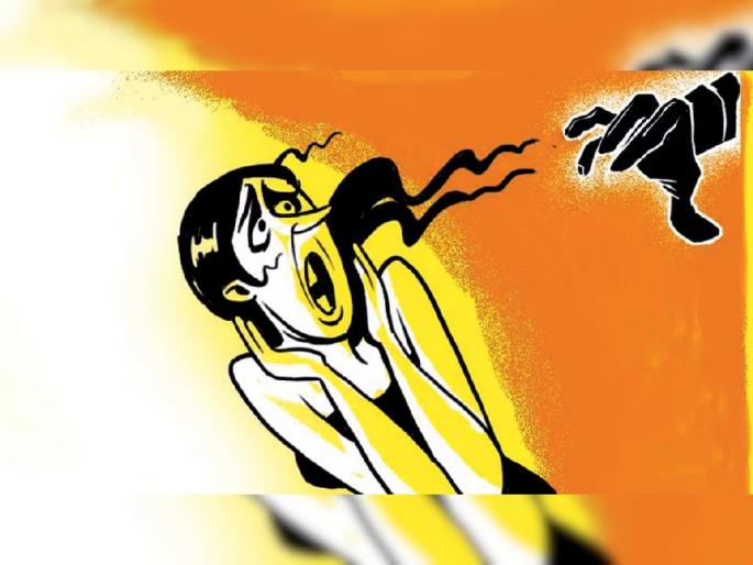 Young girl molested by a man in ST Bus, beaten up by passengers and takes bus directly to police station! | एसटीत अंधारात तरुणीला छेडले; मजनूला चोपले, बस थेट ठाण्यात ! Young girl molested by a man in ST Bus, beaten up by passengers and takes bus directly to police station! | एसटीत अंधारात तरुणीला छेडले; मजनूला चोपले, बस थेट ठाण्यात !