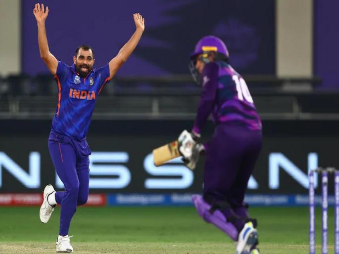 T20 WC, Ind Vs Sco: Team India got three wickets in three balls, but did not a hat trick ... | T20 WC, Ind Vs Sco: टीम इंडियाला मिळाले एकाच ओव्हरच्या तीन बॉलवर तीन विकेट, पण हॅट्ट्रीक झाली नाही...