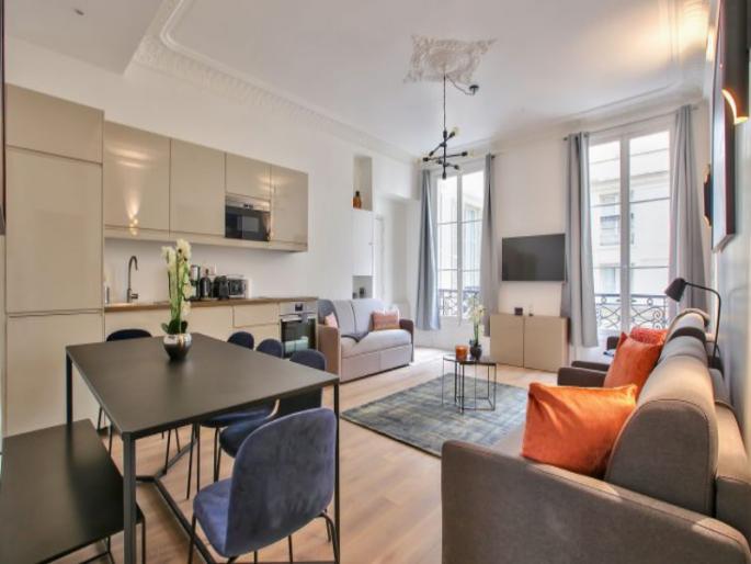 1 crore fraud of cousin by mutual sale of flat | फ्लॅटची परस्पर विक्री करून चुलत भावाची १ कोटींची फसवणूक 1 crore fraud of cousin by mutual sale of flat | फ्लॅटची परस्पर विक्री करून चुलत भावाची १ कोटींची फसवणूक